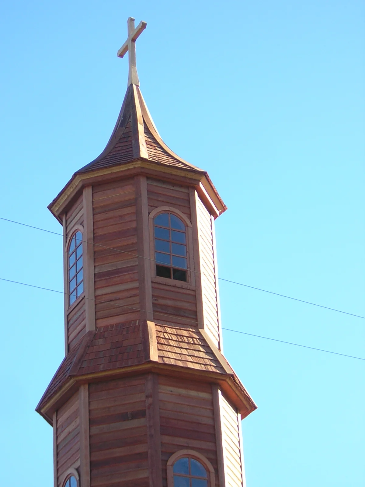 Restauración patrimonial Iglesia de San Juan · Constructora Patrimonial Chiloé